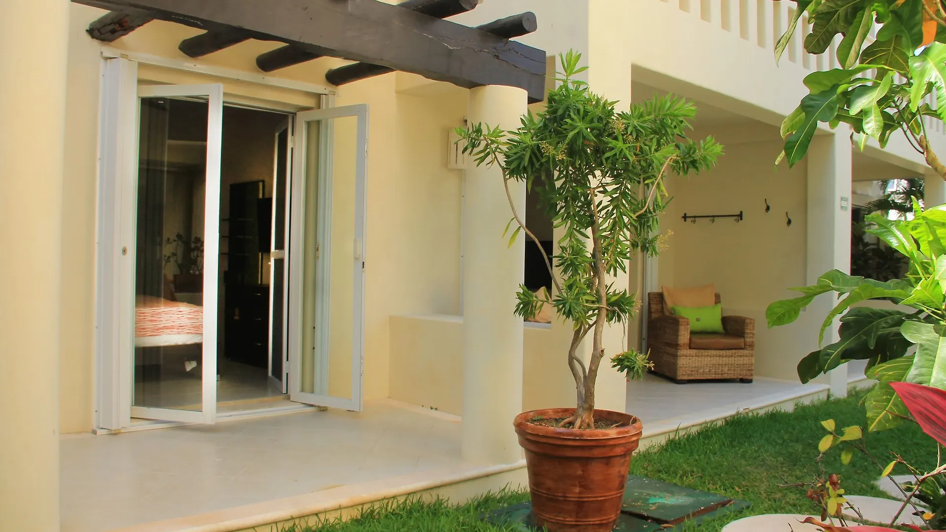 Luna Maya Condo Free Access To Beach Club Playa del Carmen