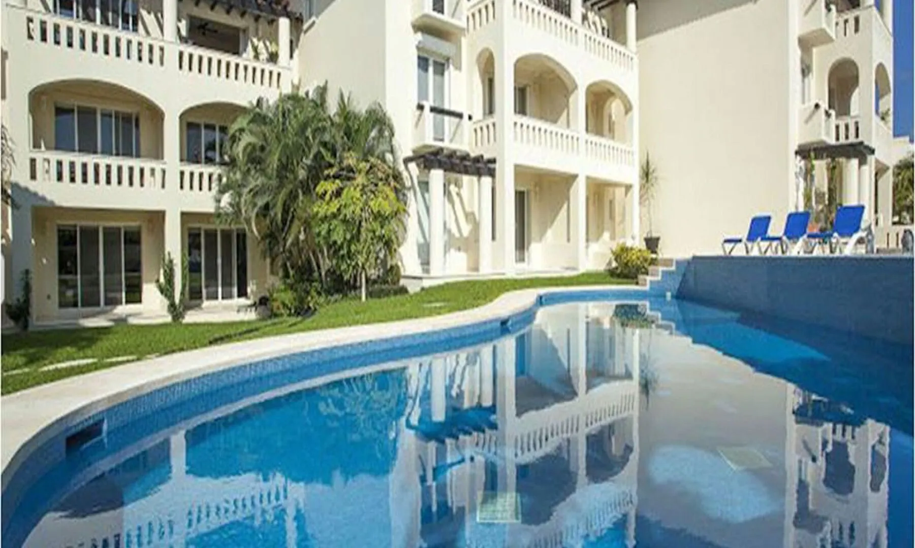 Luna Maya Condo Free Access To Beach Club Playa del Carmen Apartment